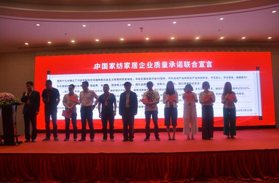 ӢI(lng)a(chn)I(y)(chung  )(dng)r(ji)ֵh˹˶•2018ЇҼҾӮa(chn)I(y)l(f)չ߷Փ