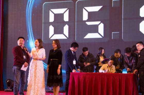 ِȸߝB͸īֱˮӡ͝B͸īͨīˮ