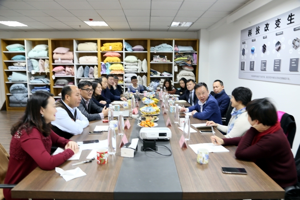 ���������ںϰl(f��)չ�����(hu�� )�L(ch��ng)����Ī��˹