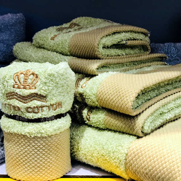 ϰɫǧˇxW(xu)ë--L(fng)ӱǧˇƷ޹˾T(mn)˴