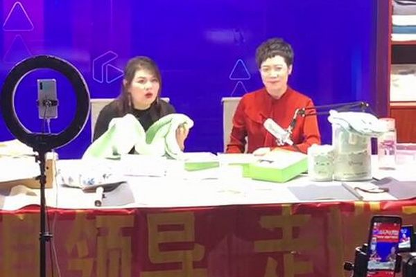 ϰɫǧˇxW(xu)ë--L(fng)ӱǧˇƷ޹˾T(mn)˴